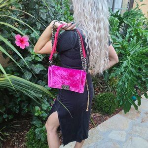 🎀 Chanel Medium Boy Flap Bag 🎀 Fuchsia Pink Quilted Velvet & Gunmetal Hardware